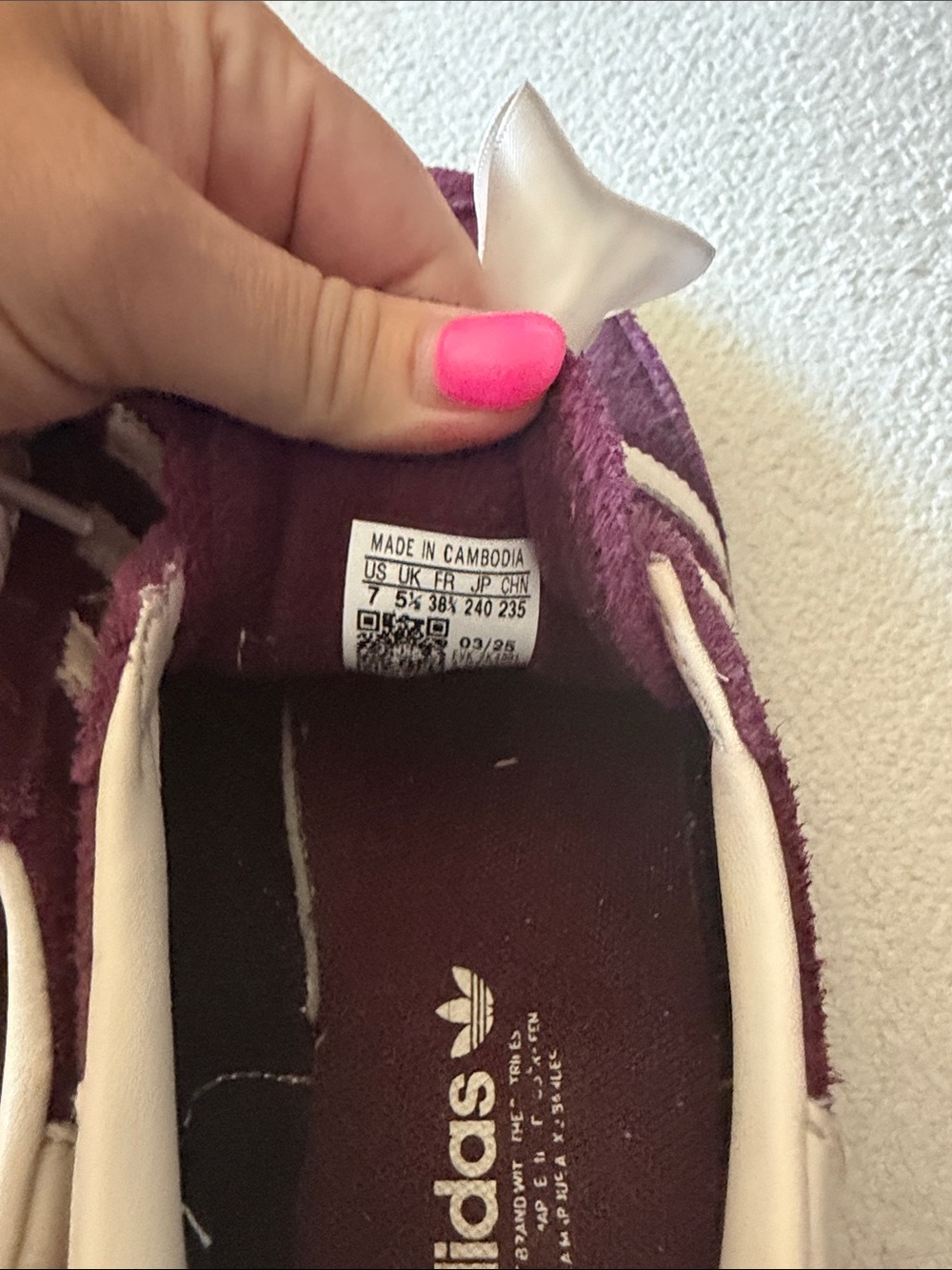 adidas spezial Burgundy Suede Sneakers with light Pink Ribbon Laces - Picture 7 of 7